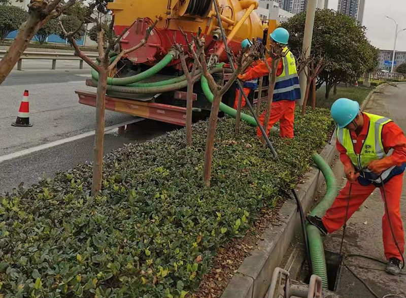 泾川市政管道清淤
